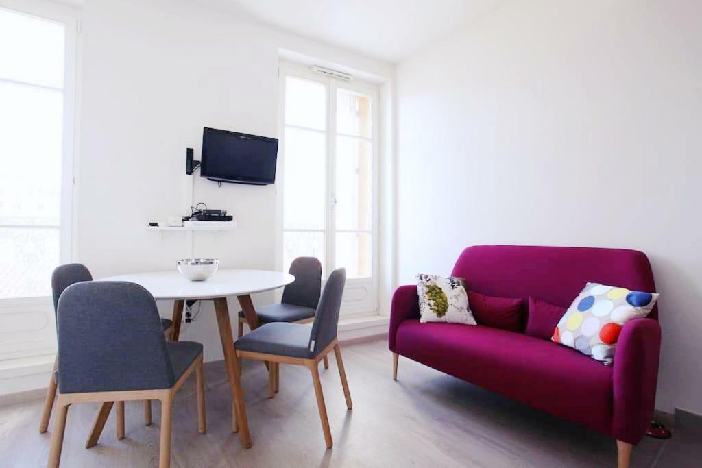 Grand Studio Au Pied Du Panier Apartment Marseille Exterior photo